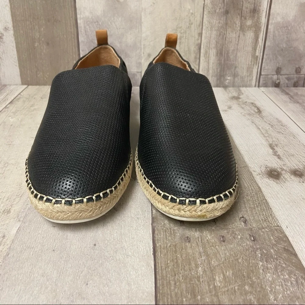 NWOT Gentle Souls by Kenneth Cole Lizzy Espadrille